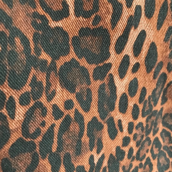 DKNY JEANS Laight Leopard Print Jeans High Rise Classic Straight Size 8 NWT - Picture 6 of 16